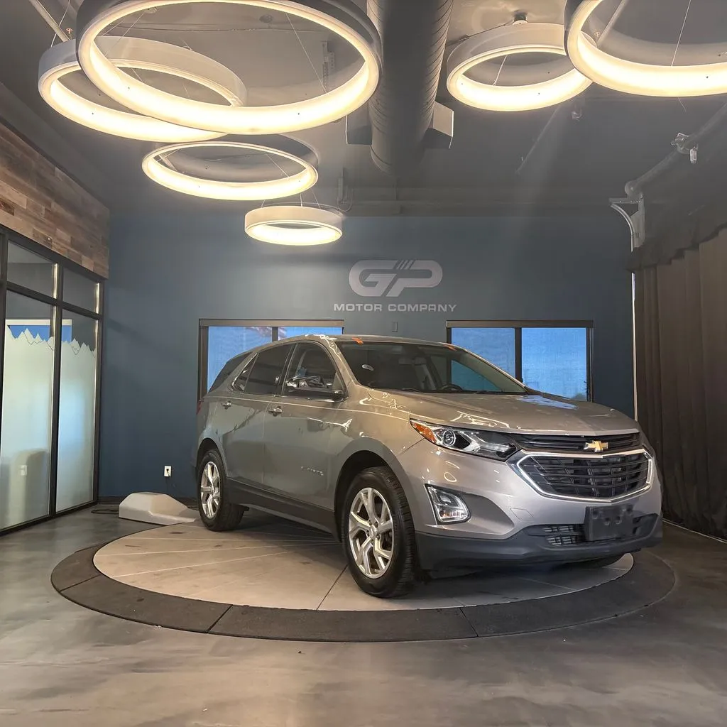 2018 Chevrolet Equinox AWD LT 2.0T's photo