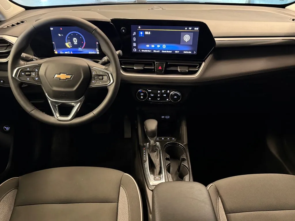 Chevrolet Trailblazer photo 9