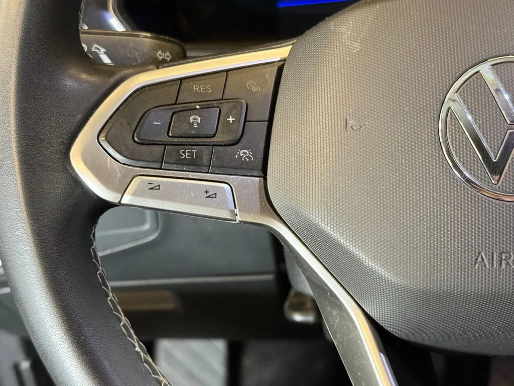 Volkswagen Tiguan photo 11