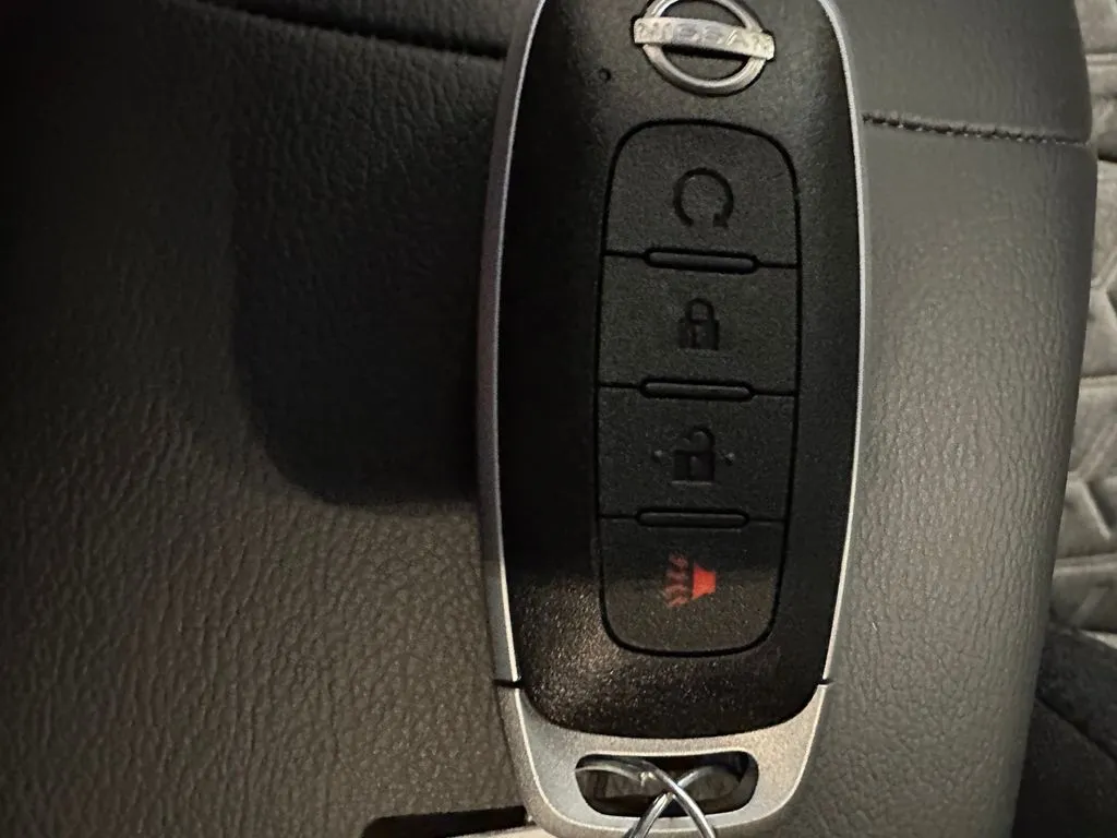 Nissan Kicks photo 15