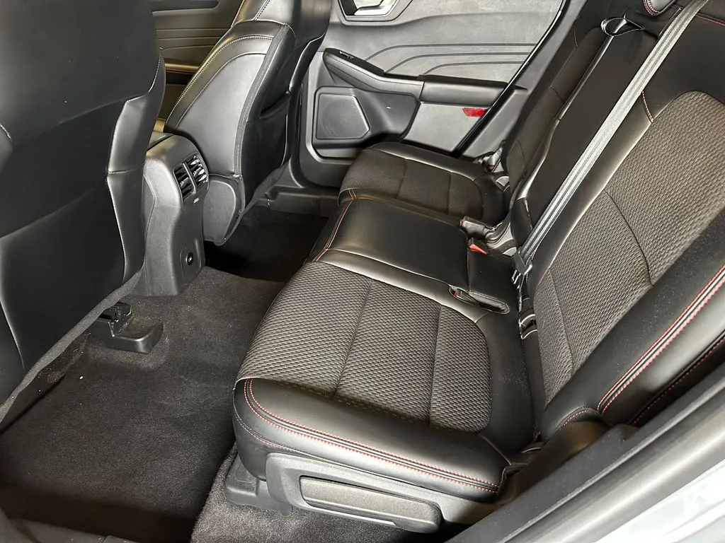 Ford Escape photo 21