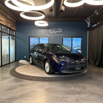 Blue 2020 Toyota Corolla LE for sale in Kaysville, UT