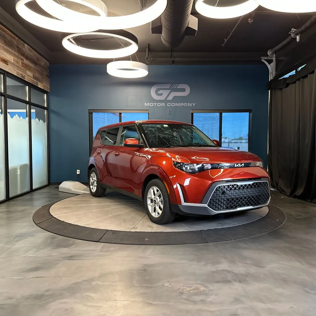 2024 Kia Soul 2.0L LX IVT's photo