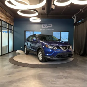 Blue 2019 Nissan Rogue Sport S for sale in Kaysville, UT