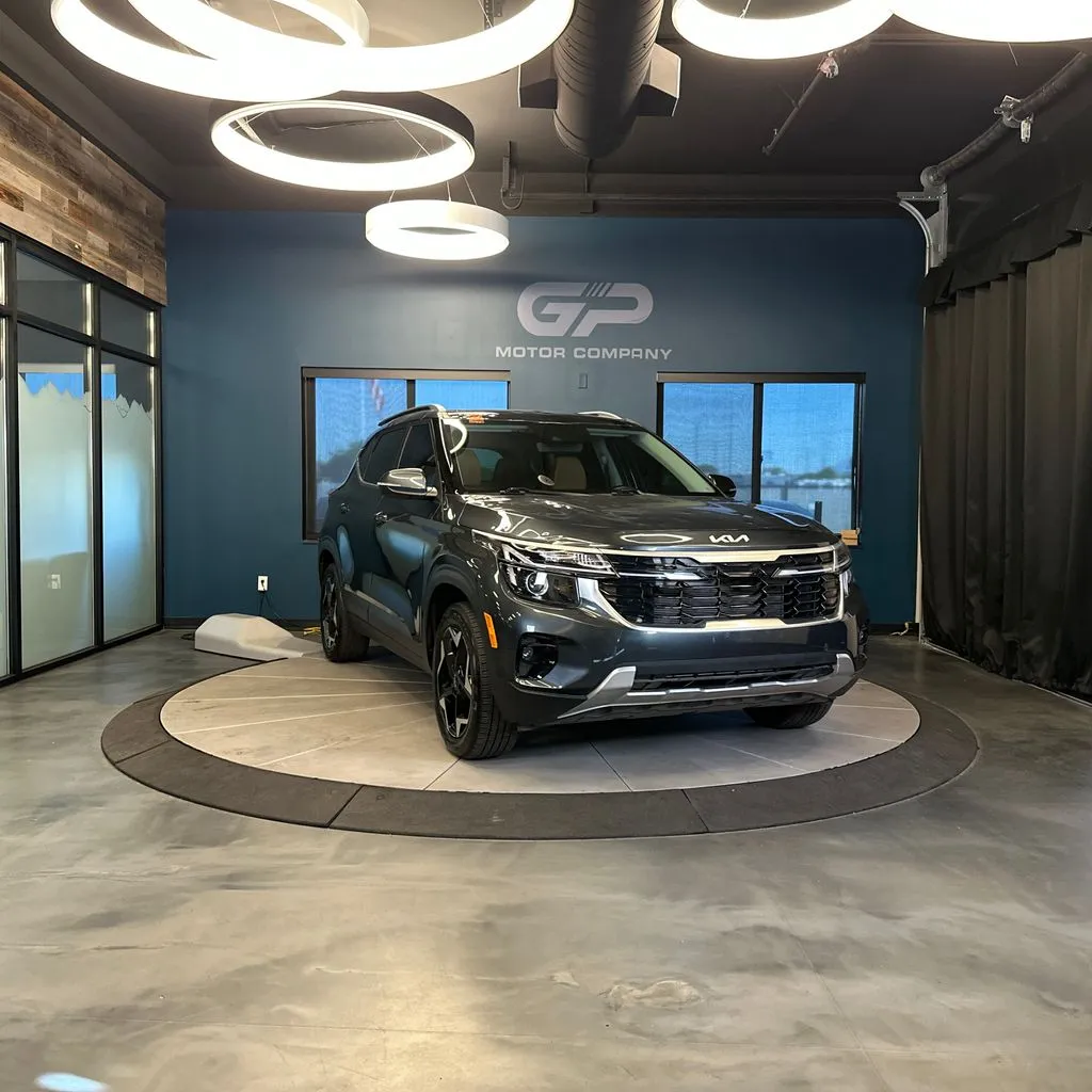 Gray 2024 Kia Seltos EX for sale in Kaysville, UT