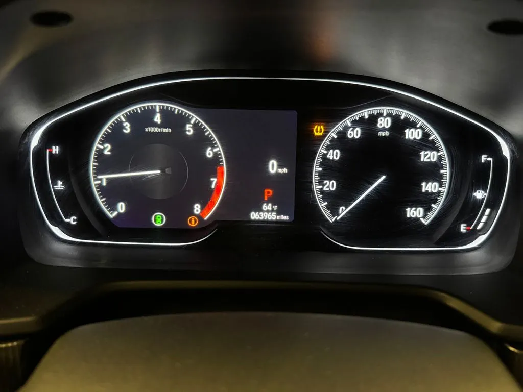 Honda Accord photo 10