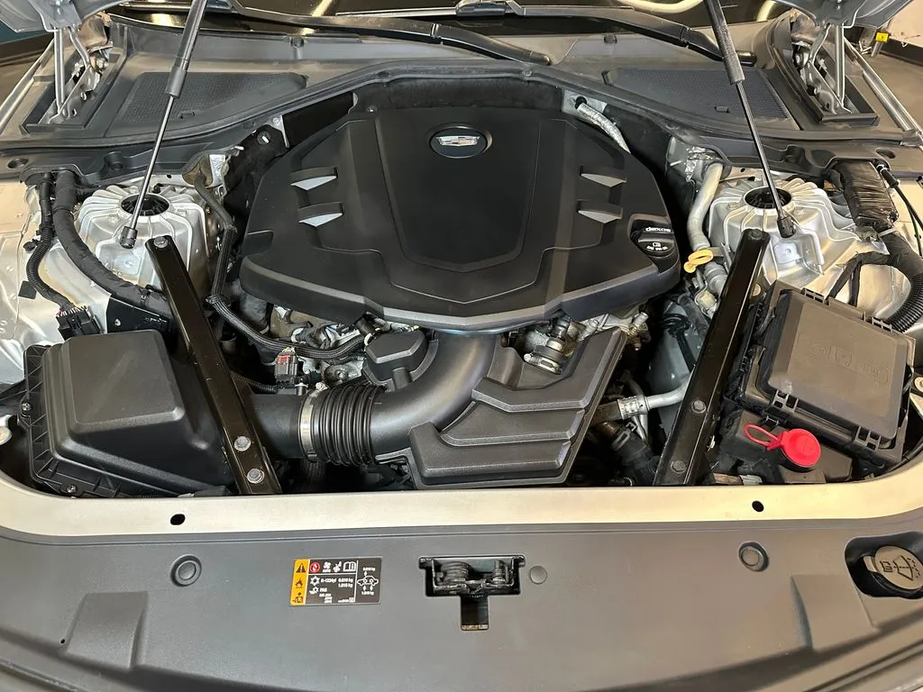 Cadillac CT6 photo 24