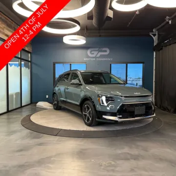 Green 2024 Kia Niro SX for sale in Kaysville, UT