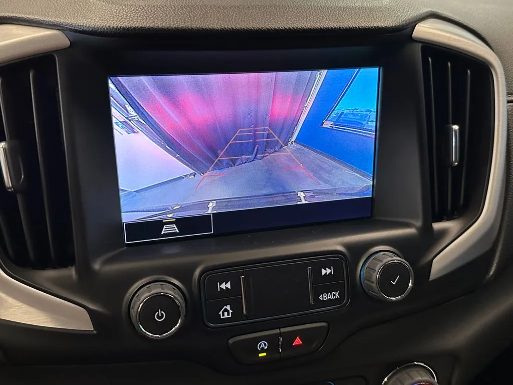 GMC Terrain photo 14