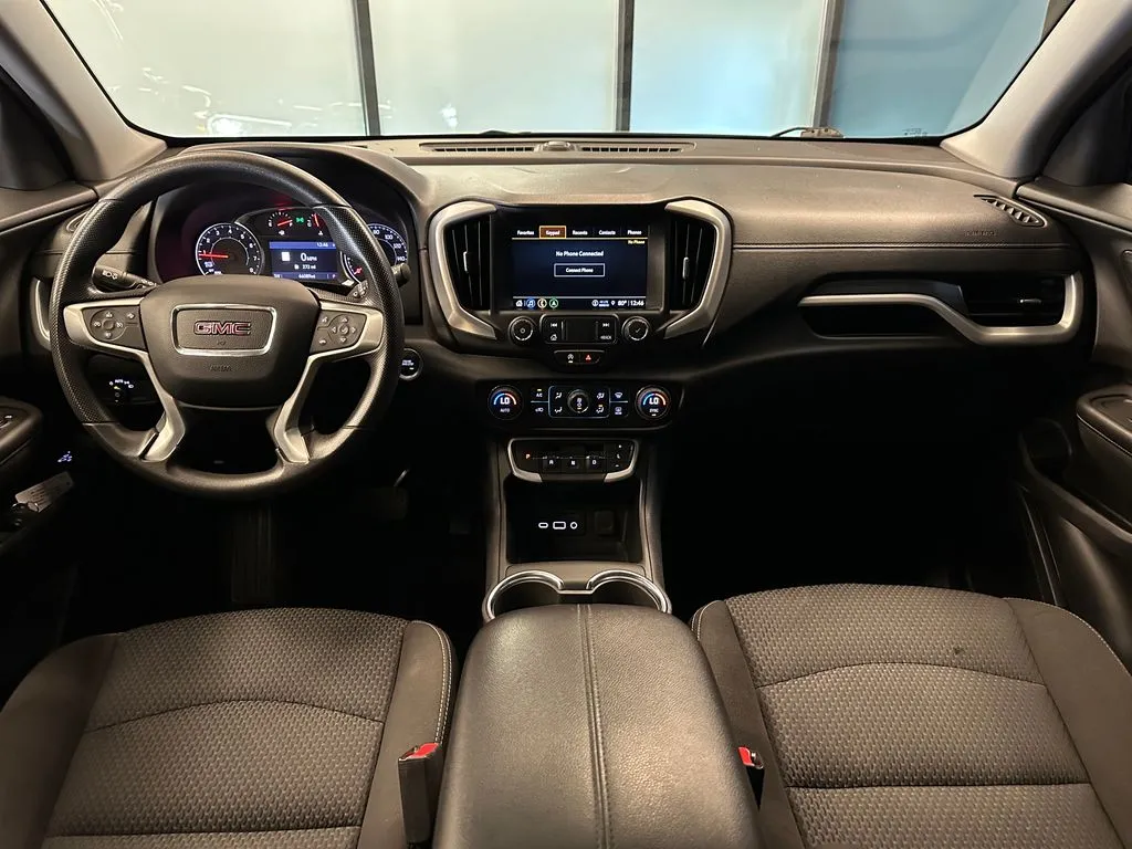 GMC Terrain photo 9