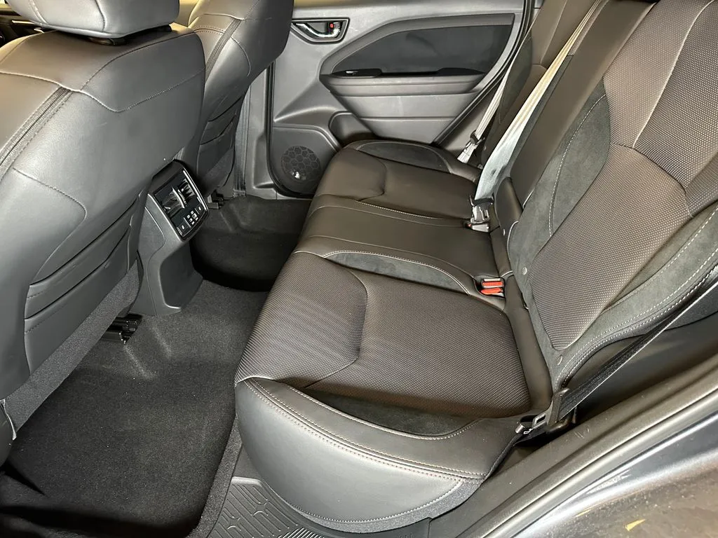 Subaru Forester photo 22