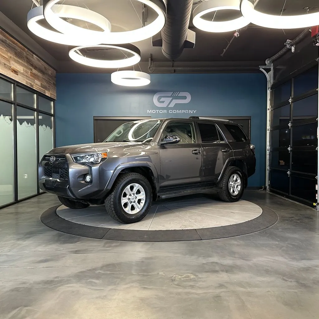 Toyota 4Runner photo 7