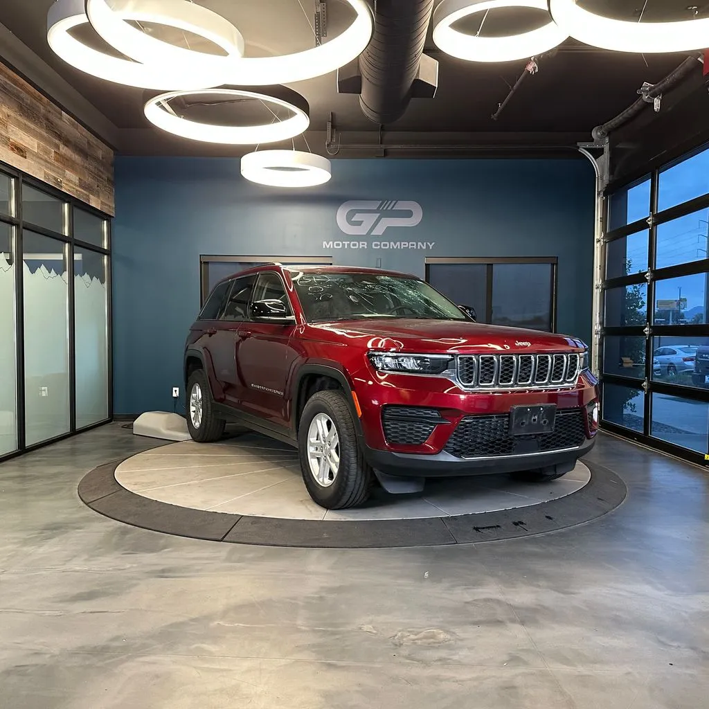 Red 2023 Jeep Grand Cherokee Laredo for sale in Kaysville, UT