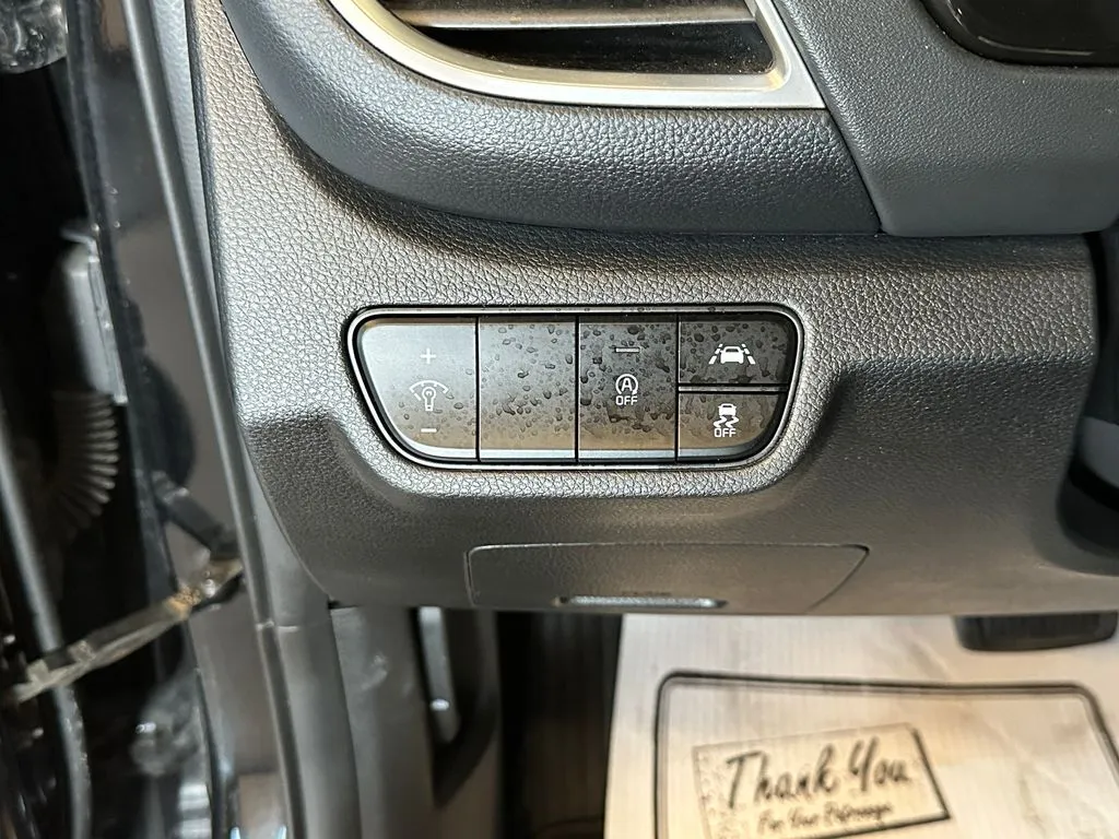 Kia Seltos photo 18