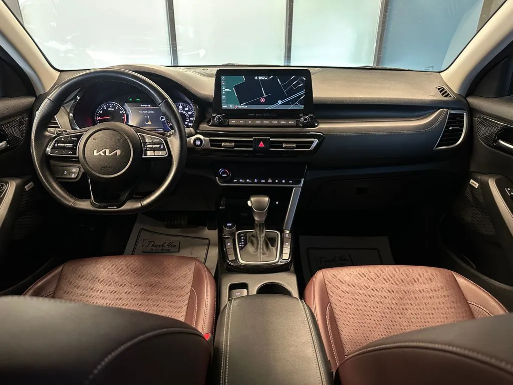 Kia Seltos photo 9