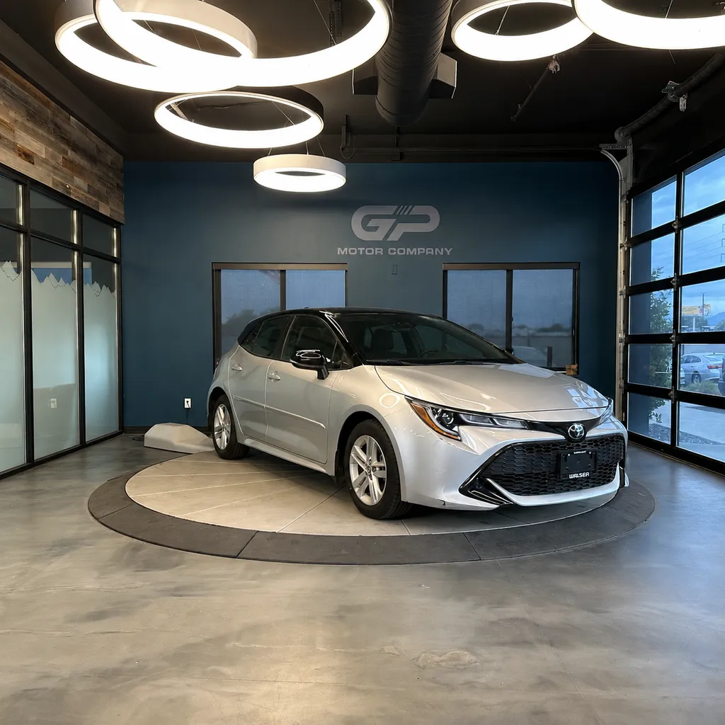 Silver 2022 Toyota Corolla Hatchback SE for sale in Kaysville, UT