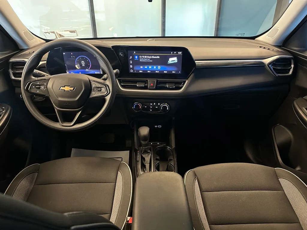 Chevrolet Trailblazer photo 9