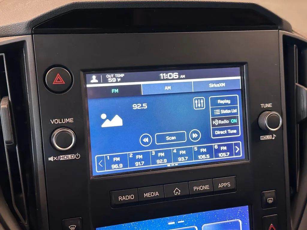 Subaru Impreza photo 13