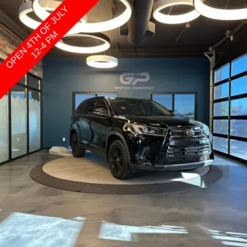 Black 2019 Toyota Highlander SE for sale in Kaysville, UT