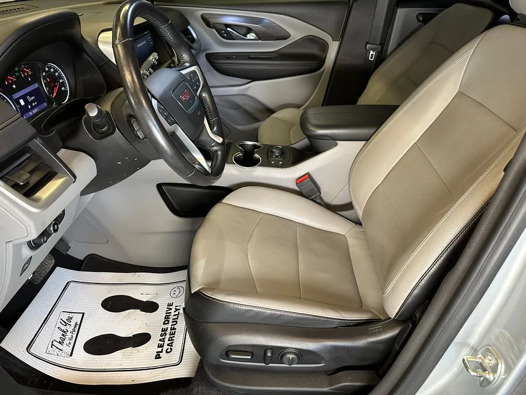 GMC Terrain photo 20