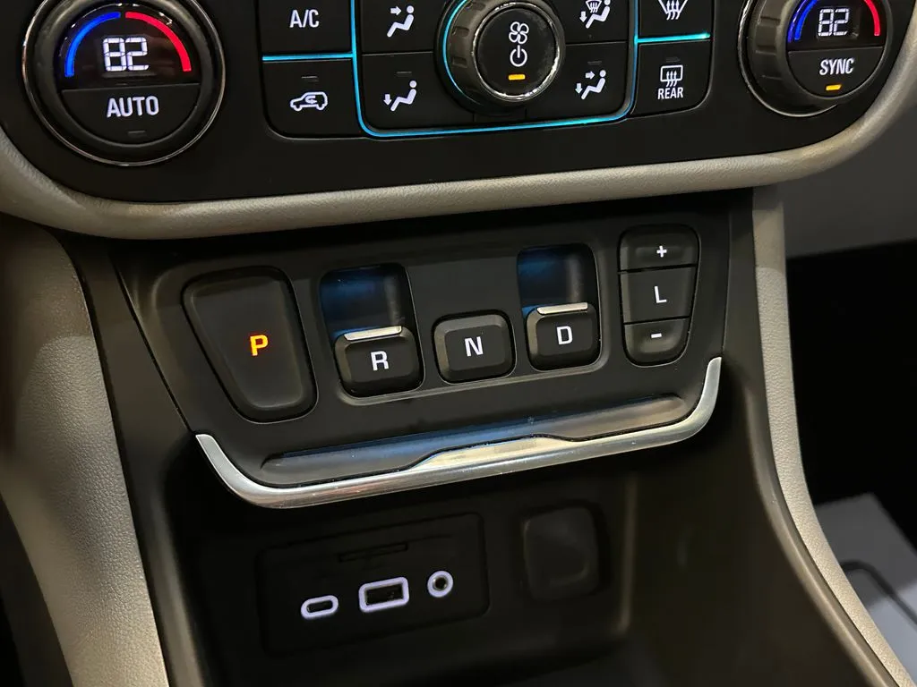 GMC Terrain photo 16