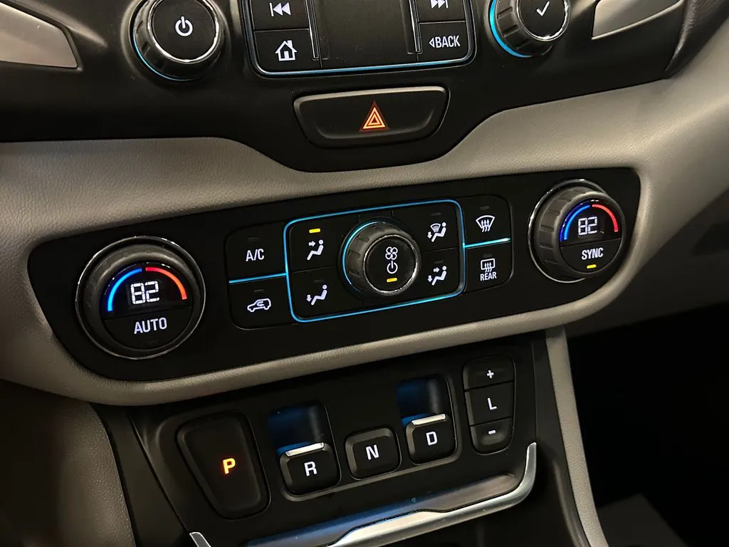 GMC Terrain photo 15