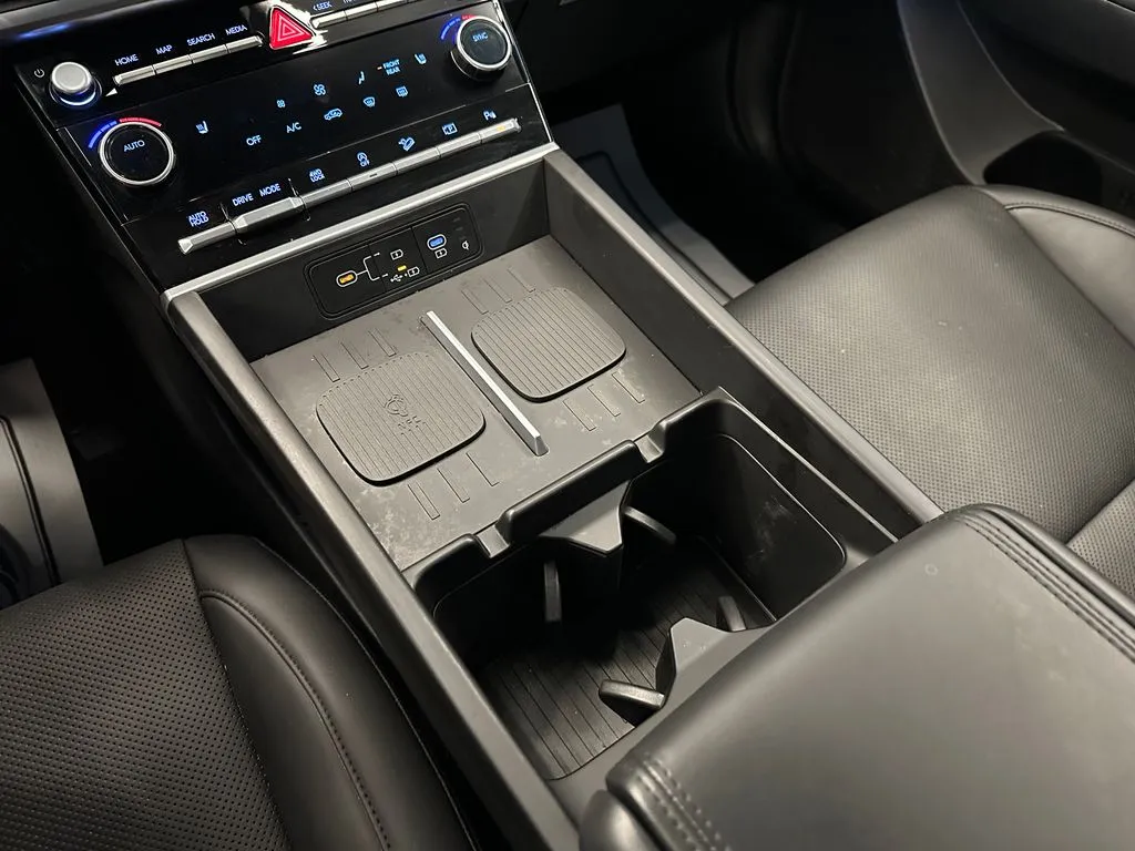 Hyundai Santa Fe photo 16
