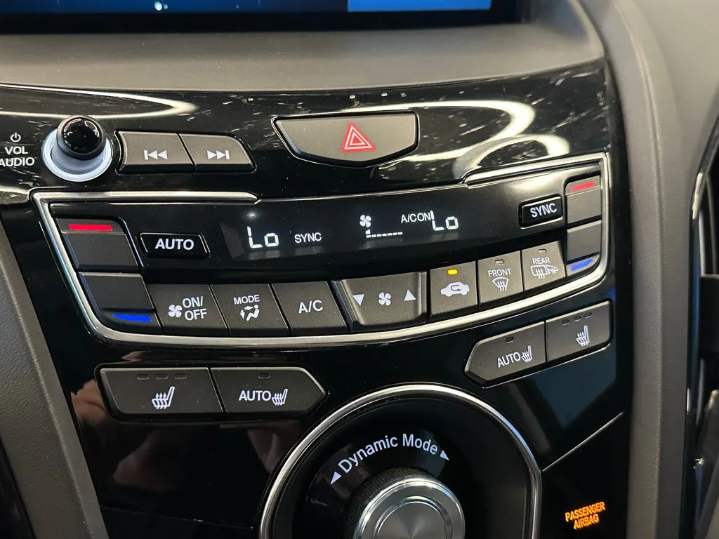 Acura RDX photo 14