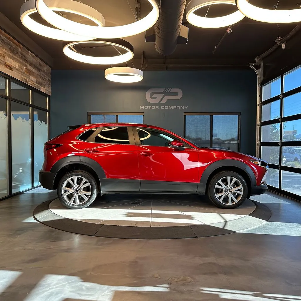 Mazda CX-30 photo 2