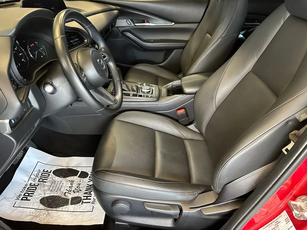 Mazda CX-30 photo 19