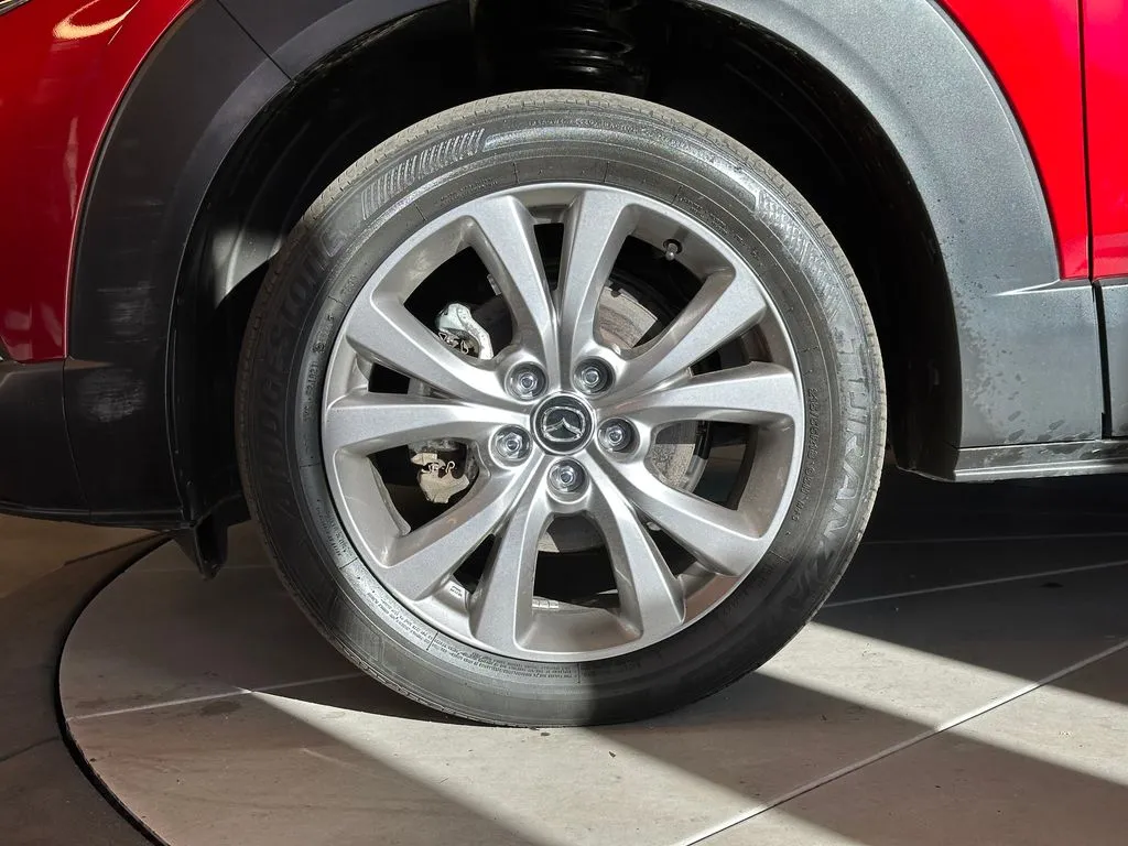 Mazda CX-30 photo 24