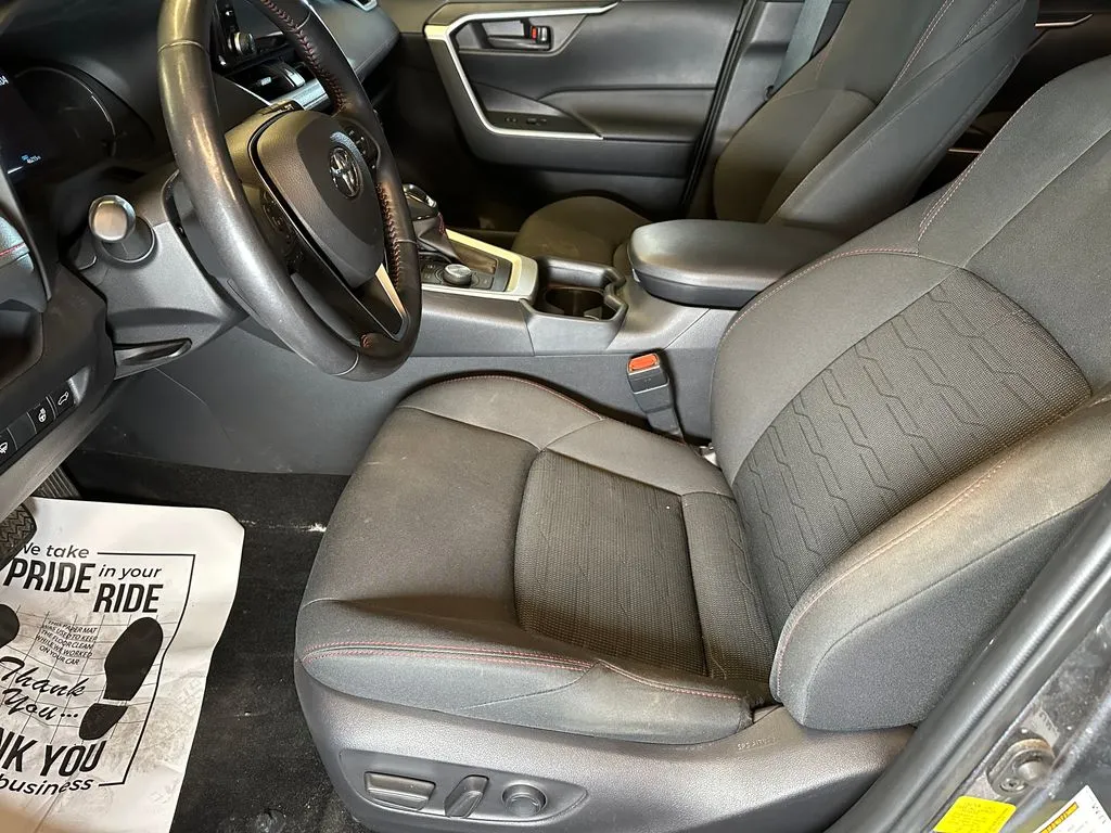 Toyota RAV4 photo 20