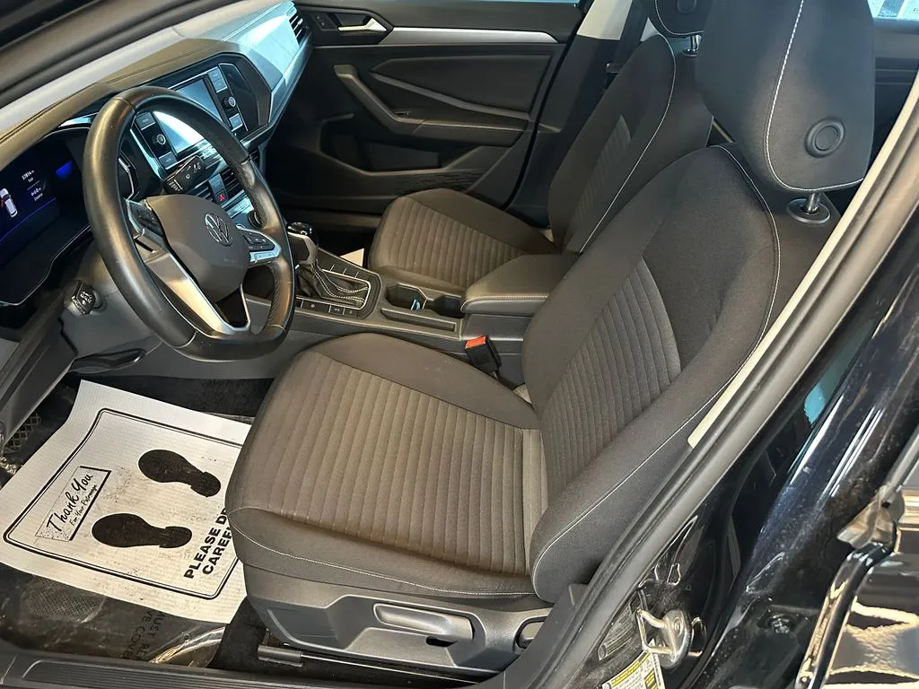 Volkswagen Jetta photo 20