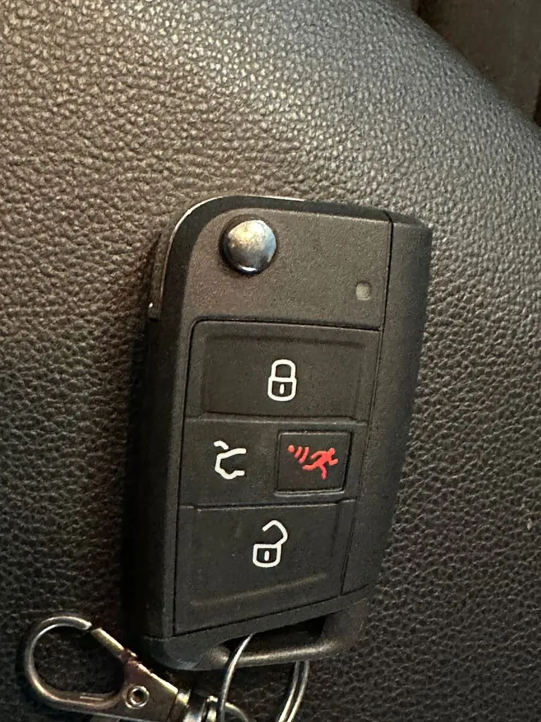 Volkswagen Jetta photo 17