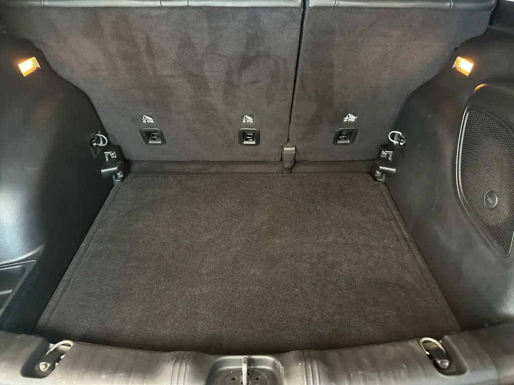 Jeep Compass photo 23