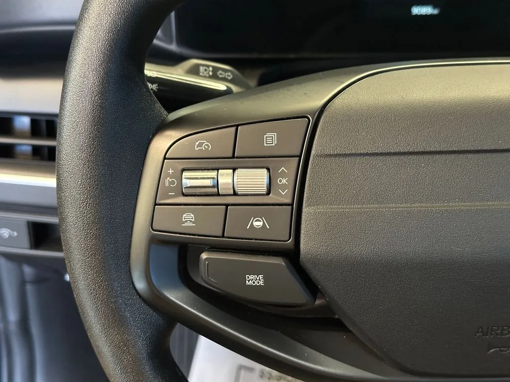 Kia K4 photo 11