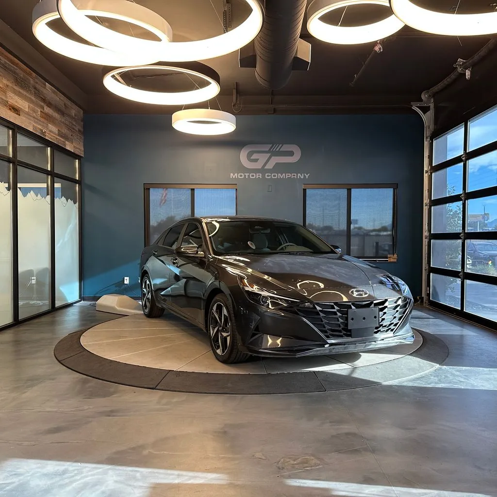 Gray 2023 Hyundai Elantra SEL for sale in Kaysville, UT