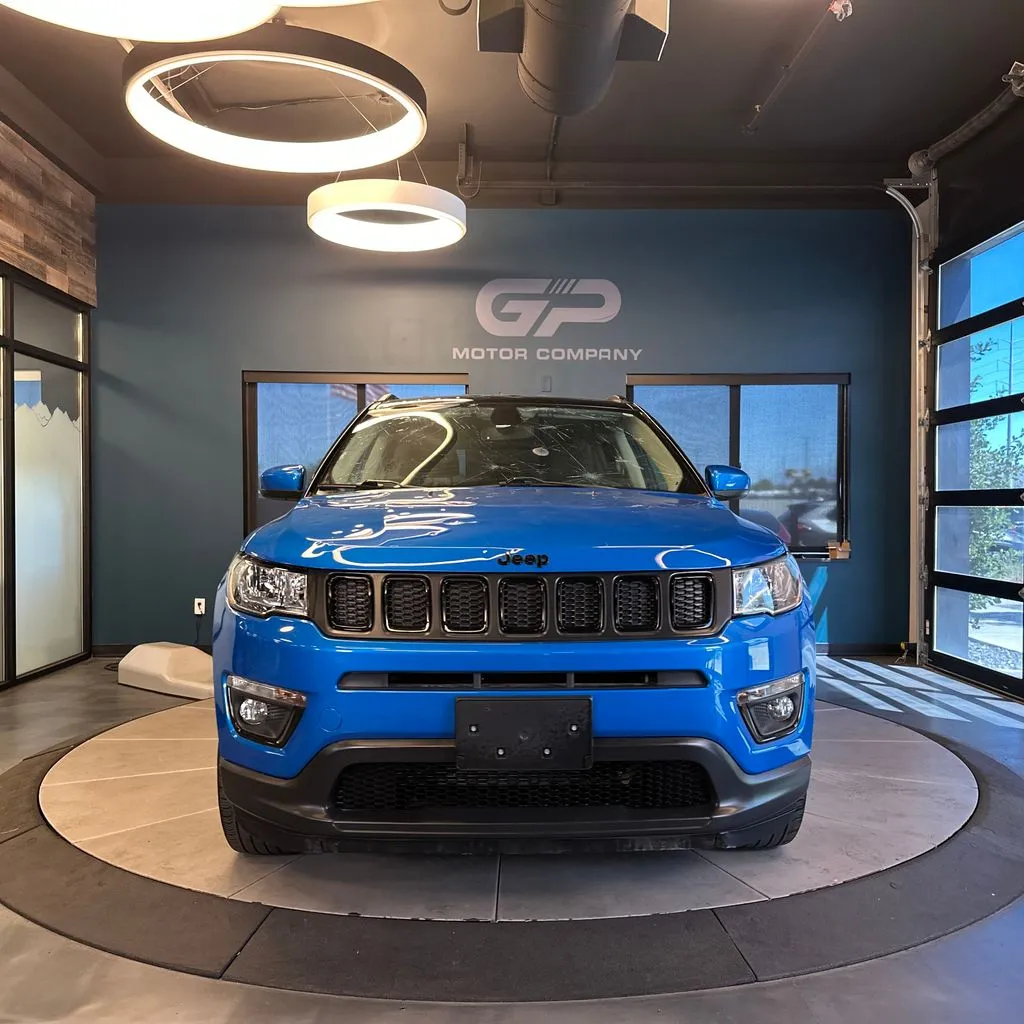 Jeep Compass photo 8