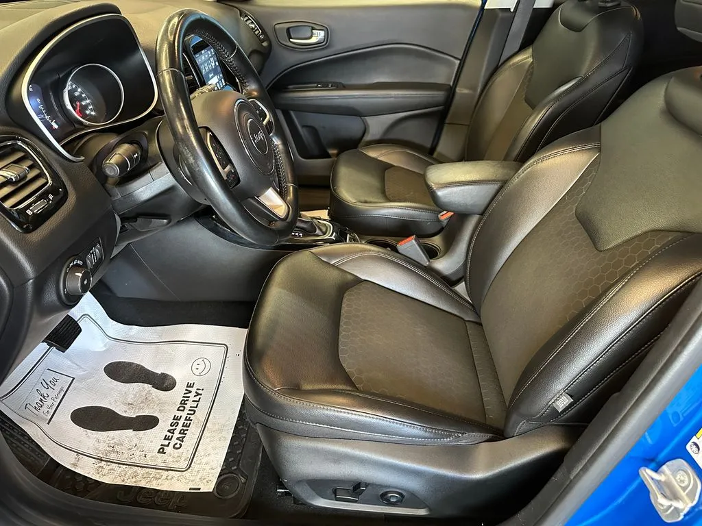 Jeep Compass photo 20