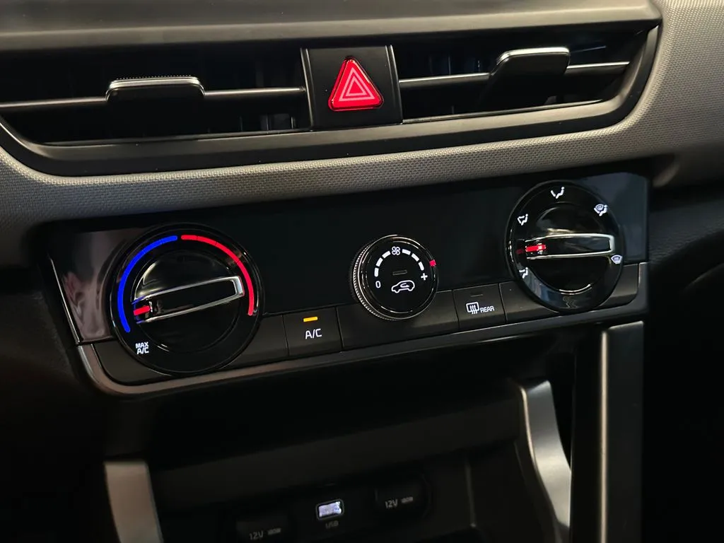 Kia Seltos photo 15