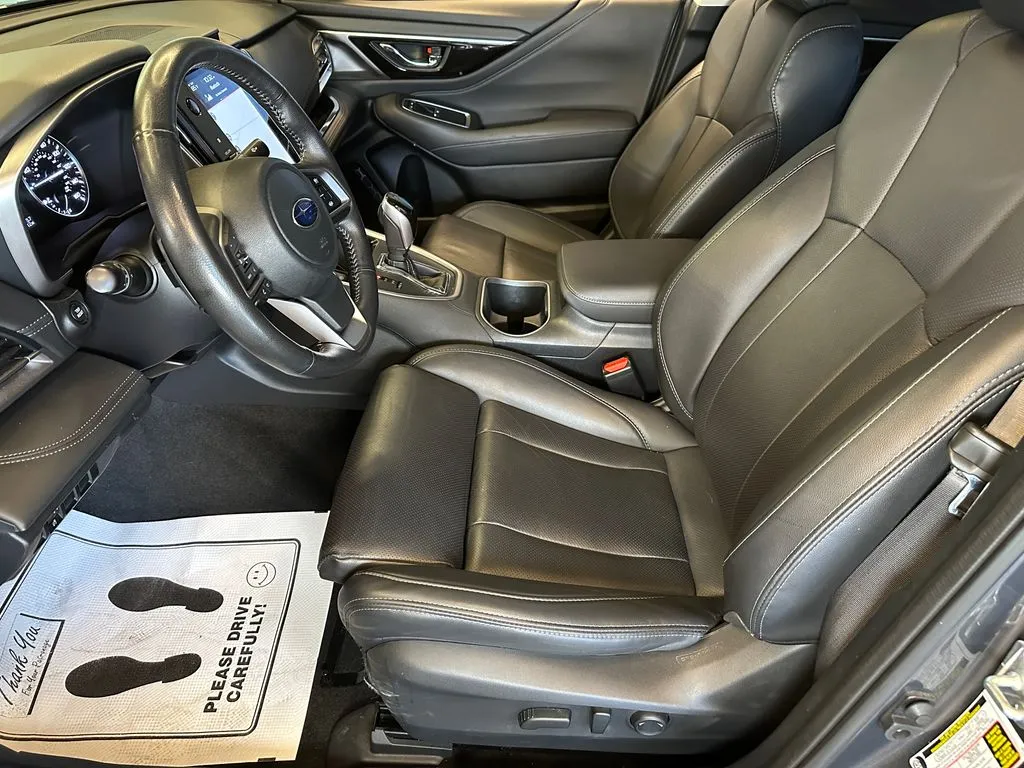 Subaru Legacy photo 20