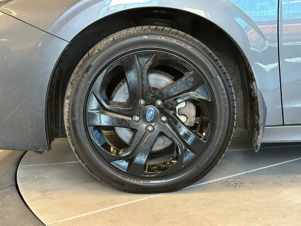 Subaru Legacy photo 26