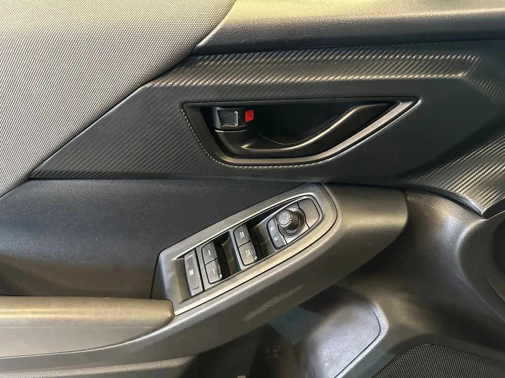 Subaru Crosstrek photo 18