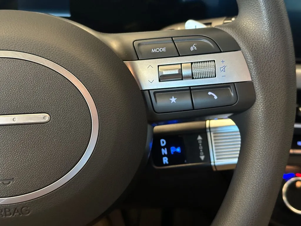 Hyundai Sonata photo 12