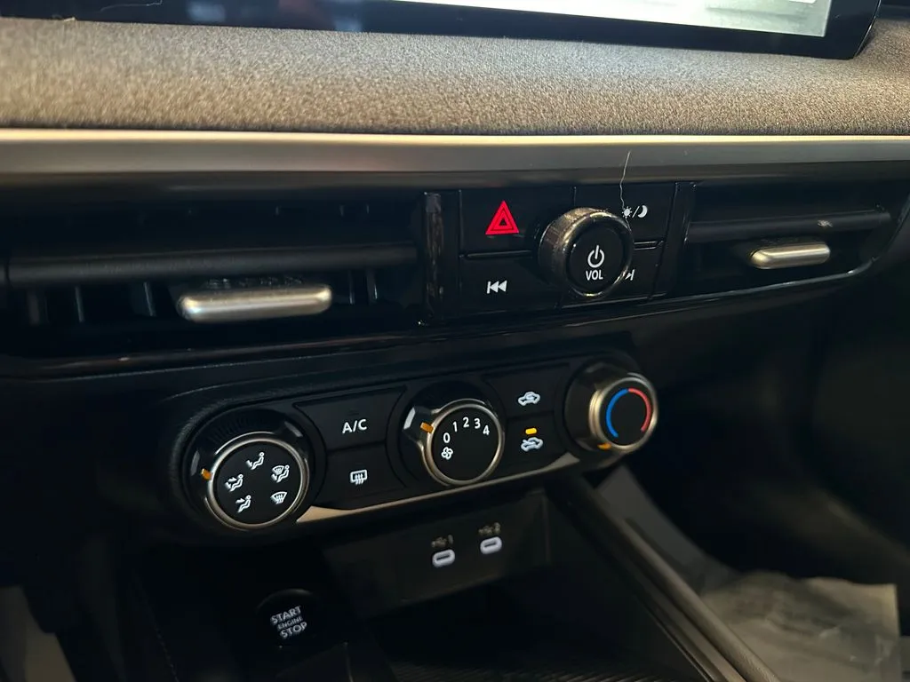 Nissan Kicks photo 15