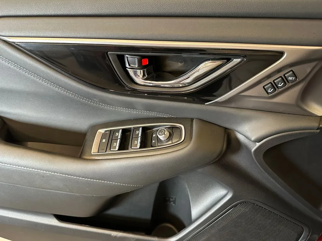 Subaru Outback photo 19