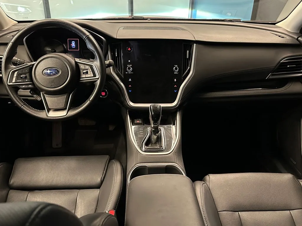 Subaru Outback photo 9