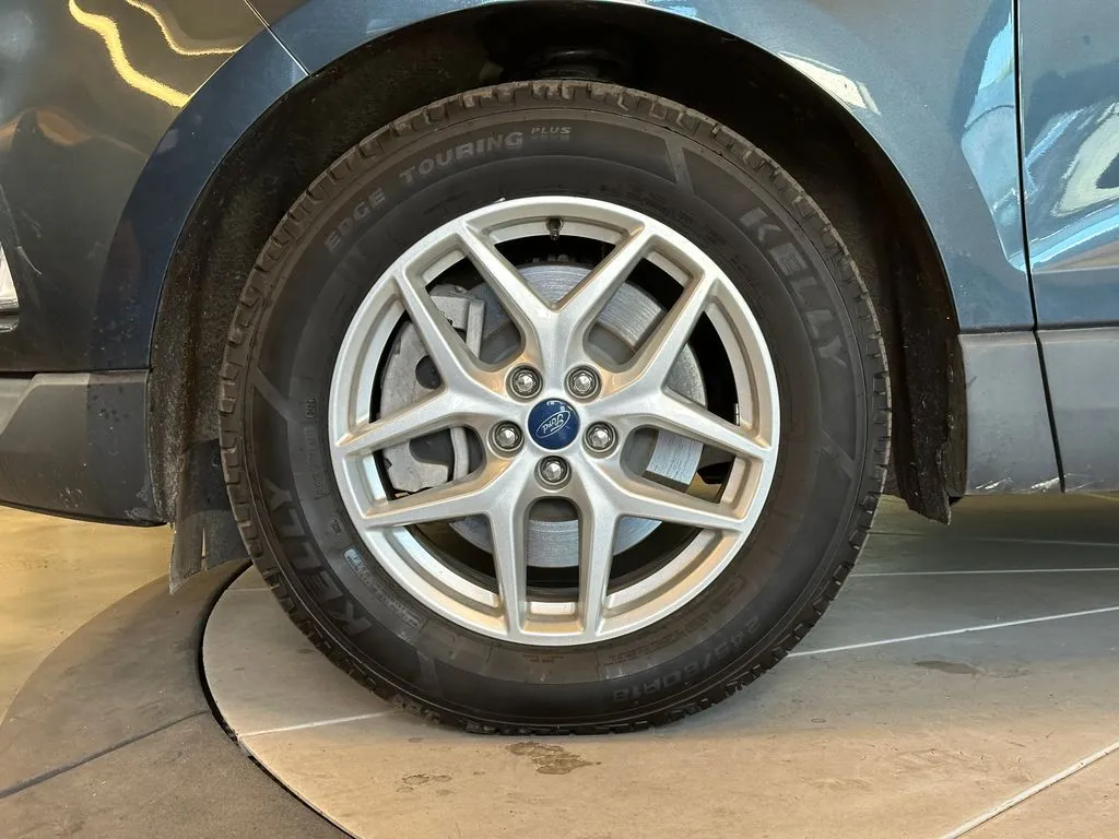 Ford Edge photo 25