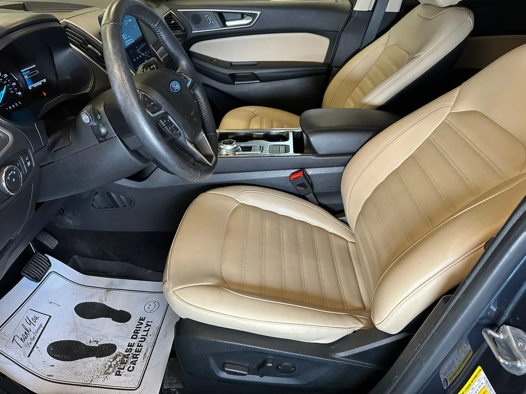 Ford Edge photo 20