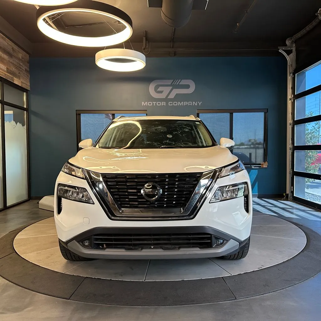 Nissan Rogue photo 8